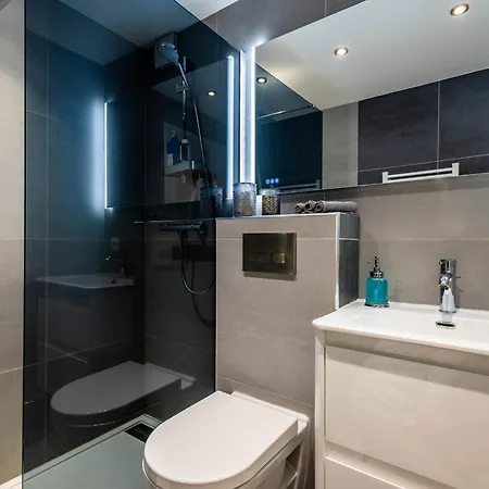 De Charme Apartman Antibes